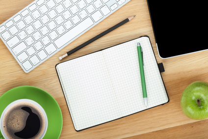 Zum Bloggen braucht man guten Kaffee, Notzibuch, Stift und jede Menge Ideen!